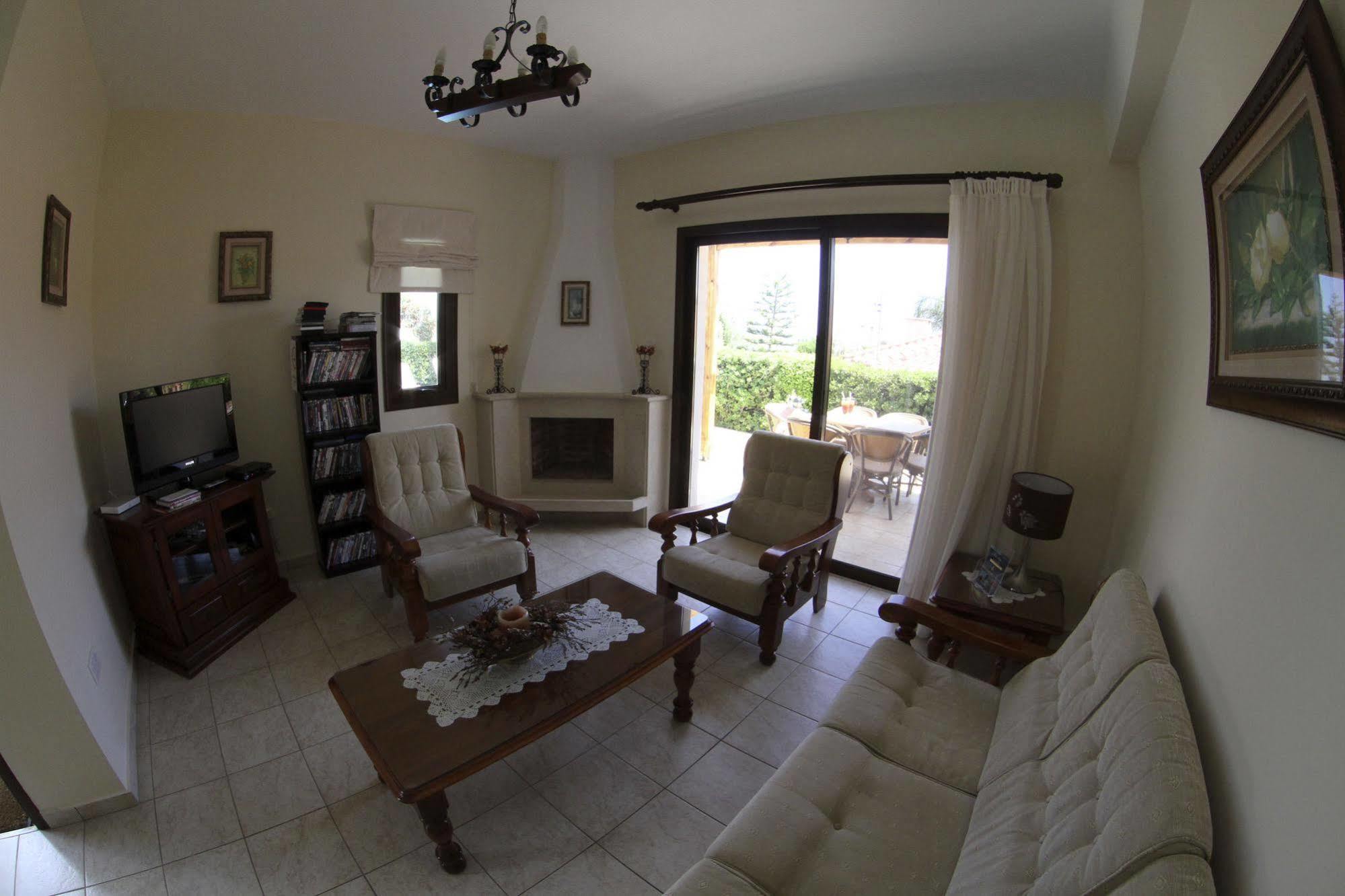 Eve Pissouri Veriko Villa Dış mekan fotoğraf
