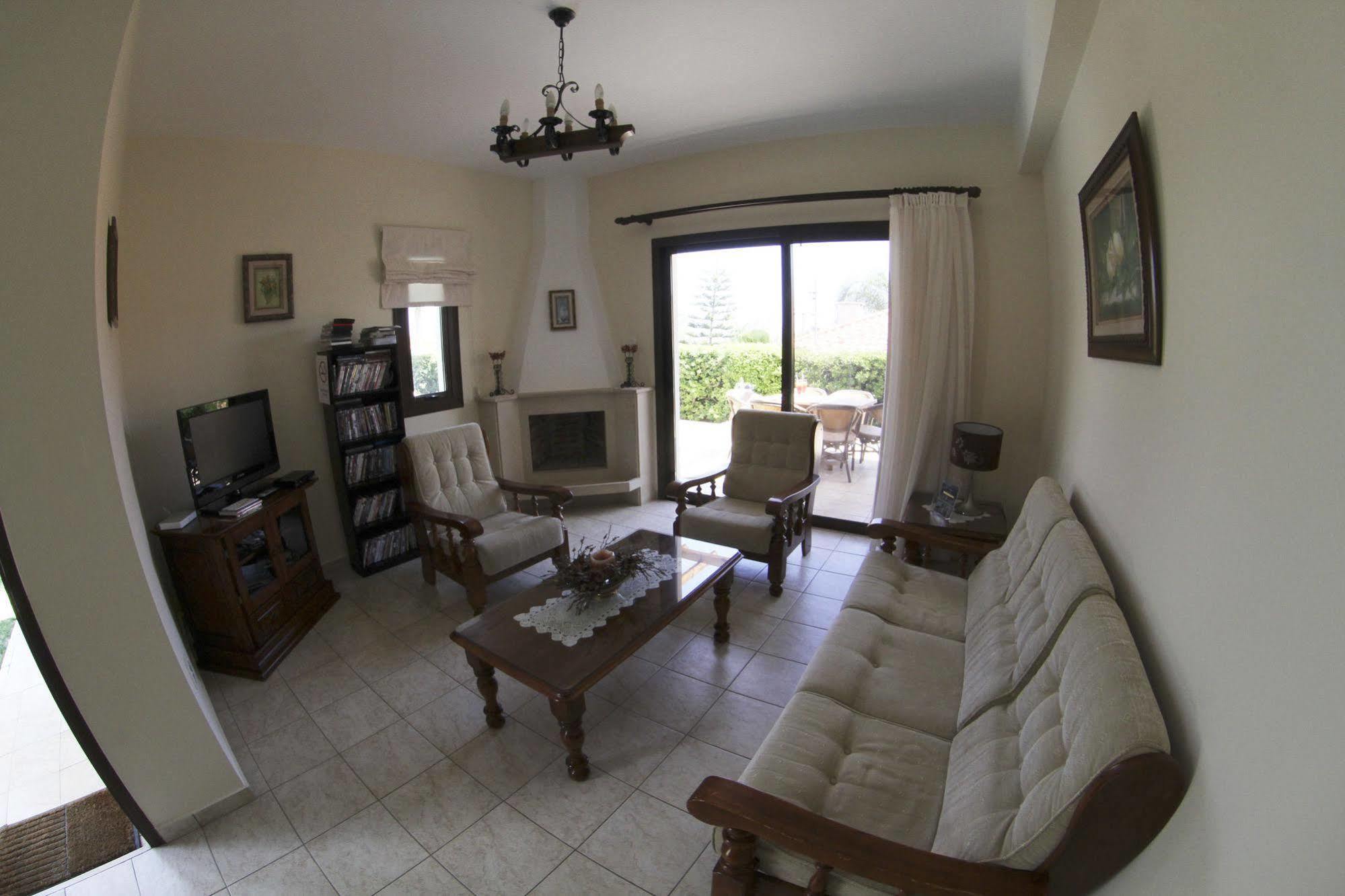 Eve Pissouri Veriko Villa Dış mekan fotoğraf